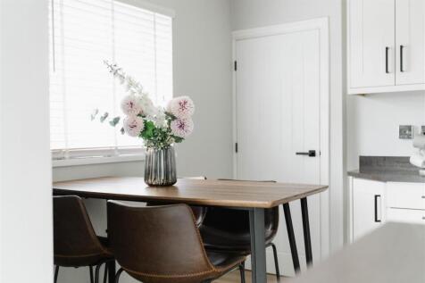 Open Plan Kitchen-10.jpg