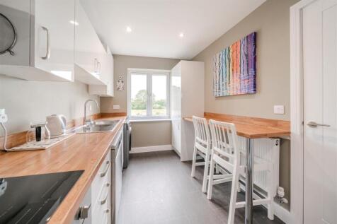 Kitchen-3.jpg