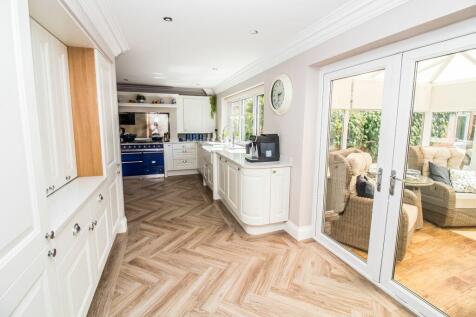 Kitchen Pic 7.