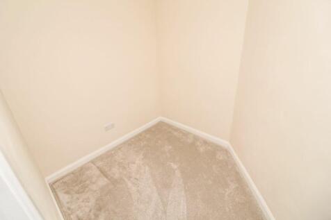 Dressing Area - Bedroom Three
