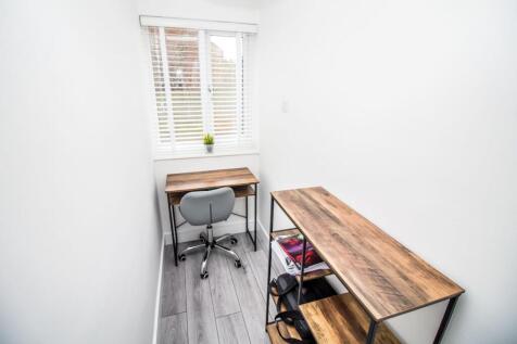 Small Office Pic 2.