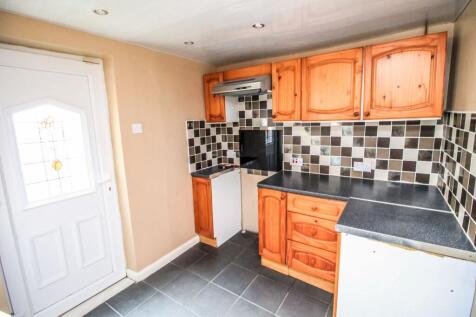 Kitchen pic 2