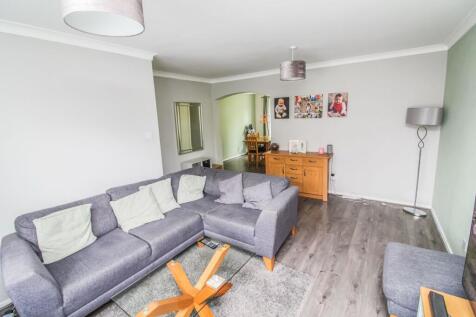 Lounge Pic 2