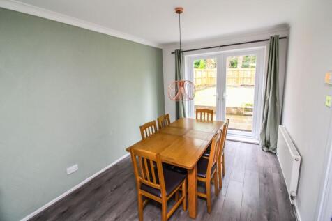 Dining Room Pic 2
