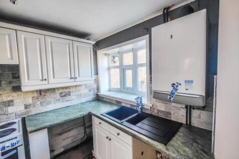 Kitchen pic 2