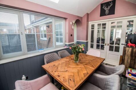 Garden Room Pic 2.