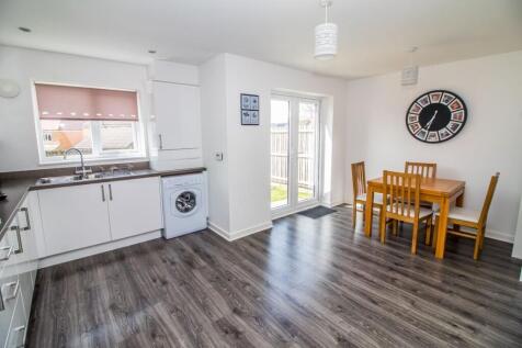 Kitchen Pic 2.