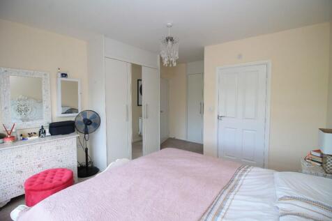 Master suite