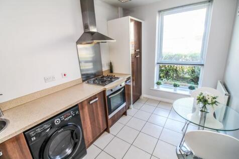 Kitchen pic 2