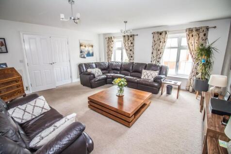 Lounge Pic 2. 
