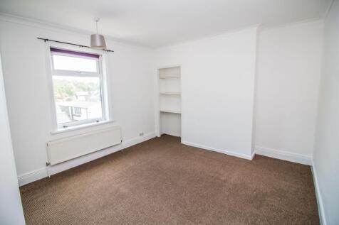 Bedroom One Pic 2.