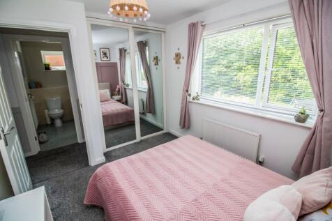 Bedroom Two Pic 2. 