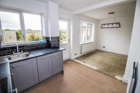 Kitchen Pic 2.