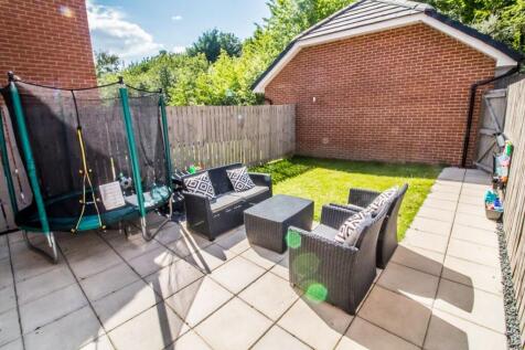 Rear Garden. 