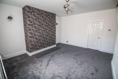 Lounge Pic 2. 