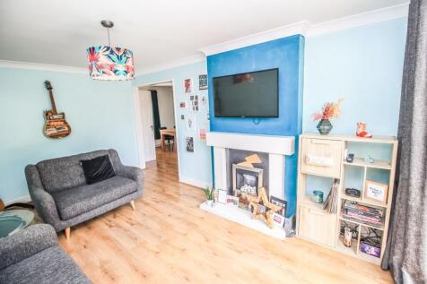 Lounge Pic 2.