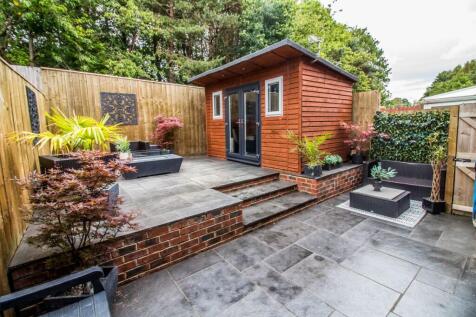 Rear Garden. 
