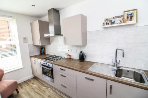 Kitchen Pic 3.