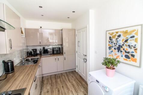 Kitchen Pic 2.
