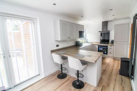 Kitchen Pic 3.
