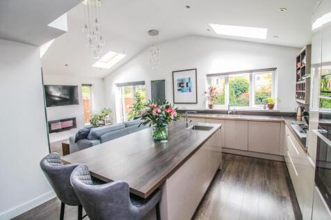 Kitchen Pic 5.