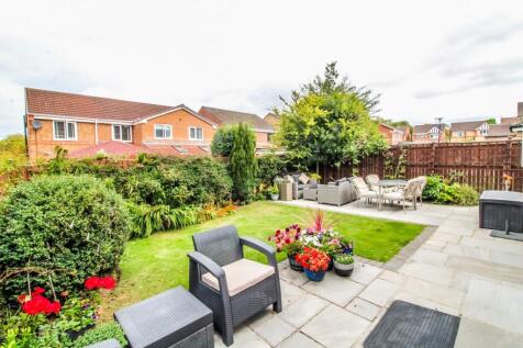 Rear Garden. 