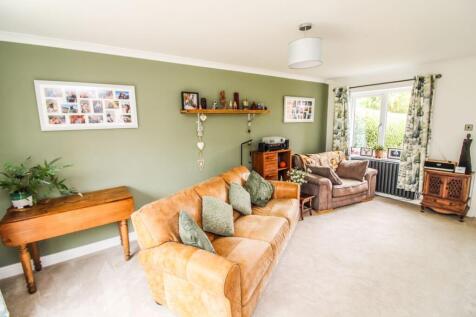 Lounge Pic 2.