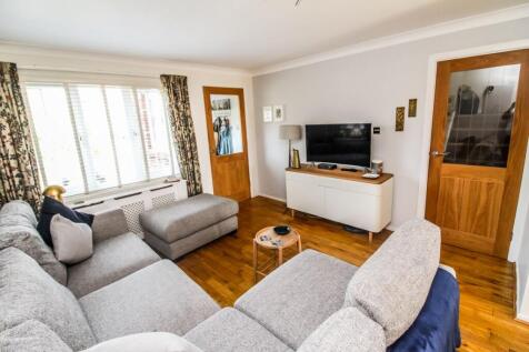 Lounge.