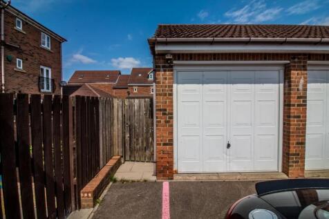 Garage.