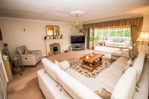 Lounge Pic 2. 