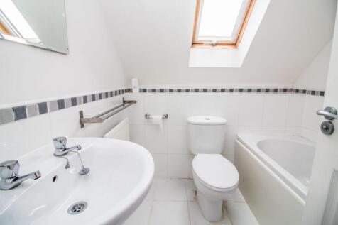 Level 2 Bathroom