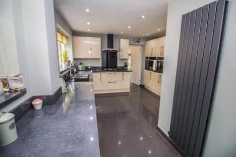 Kitchen Pic 3.