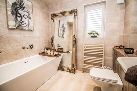 Family Bathroom. 