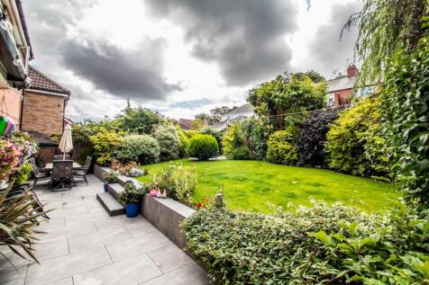 Rear Garden. 