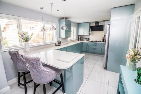 Kitchen Pic 3.