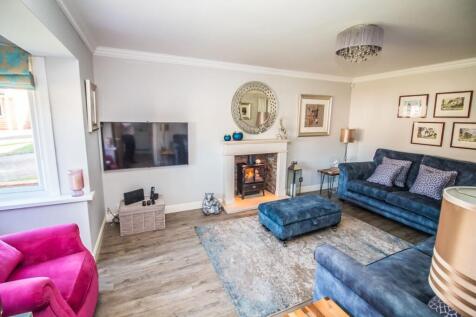 Lounge Pic 2.