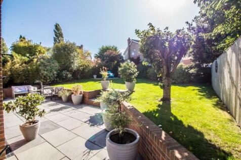 Rear Garden Pic 2.