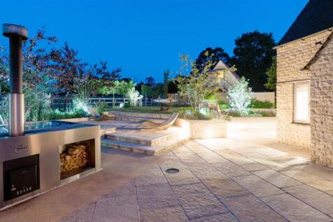 Garden(night)2.jpg