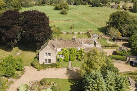 240820ManorHouse-1002 Cropped.jpg