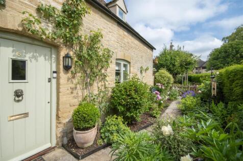 250611CottewoldHouse-1004.jpg