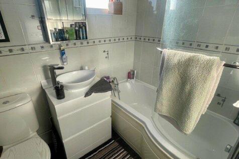 Downstairs Bathroom