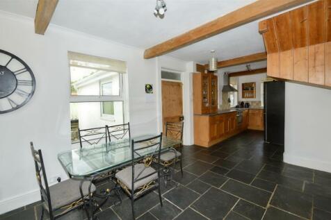 Kitchen Dinng Room