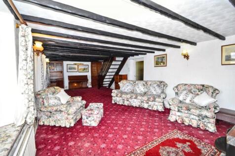 5 Sitting Room