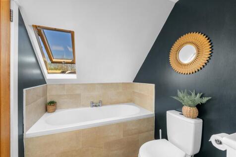 Bedroom 1 Ensuite