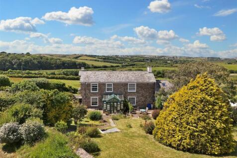 Hele Farmhouse