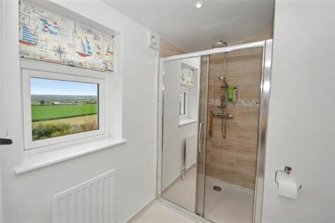 1 Ensuite