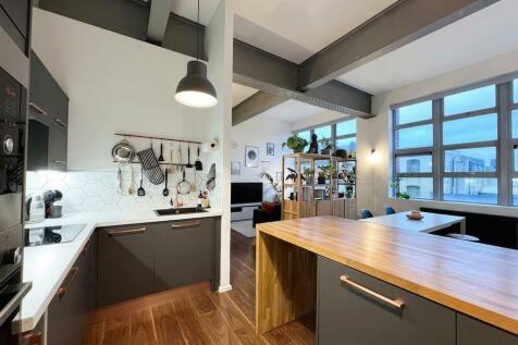 kitchen 2.jpeg