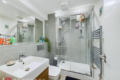 CAM05016G0-PR0035-ST