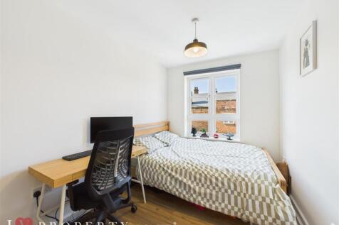 CAM05016G0-PR0062-ST