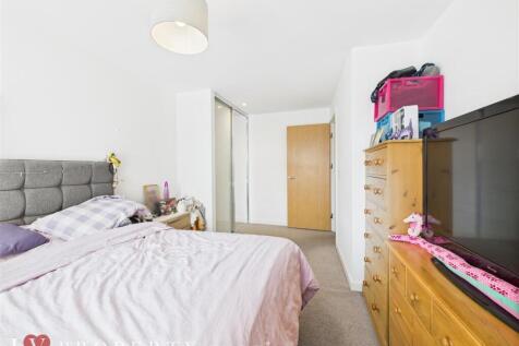 CAM05016G0-PR0080-ST